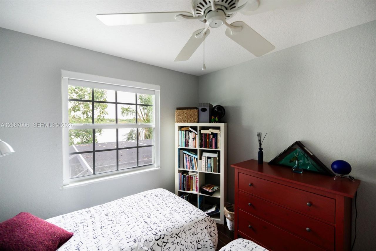 13832 NW 22nd St, Sunrise, FL 33323 Photo