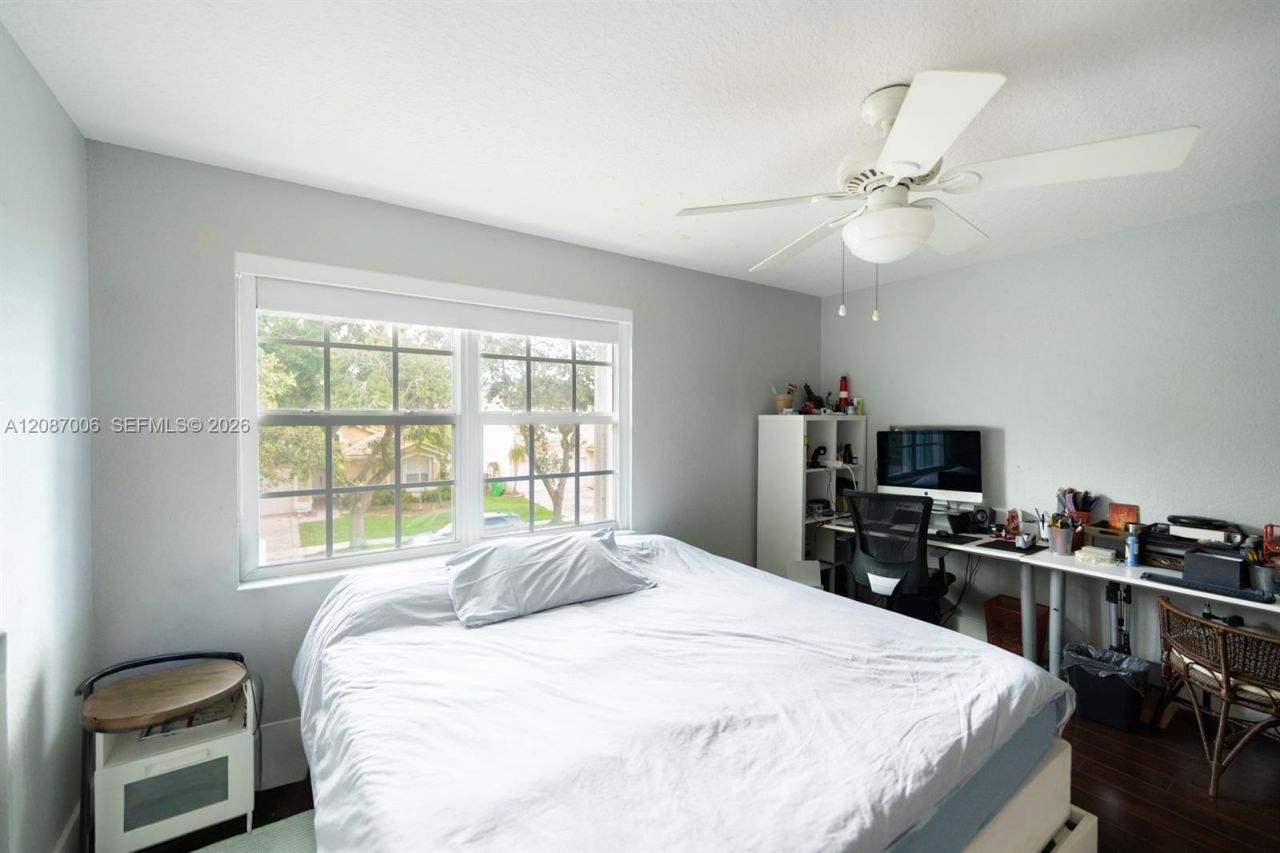 13832 NW 22nd St, Sunrise, FL 33323 Photo