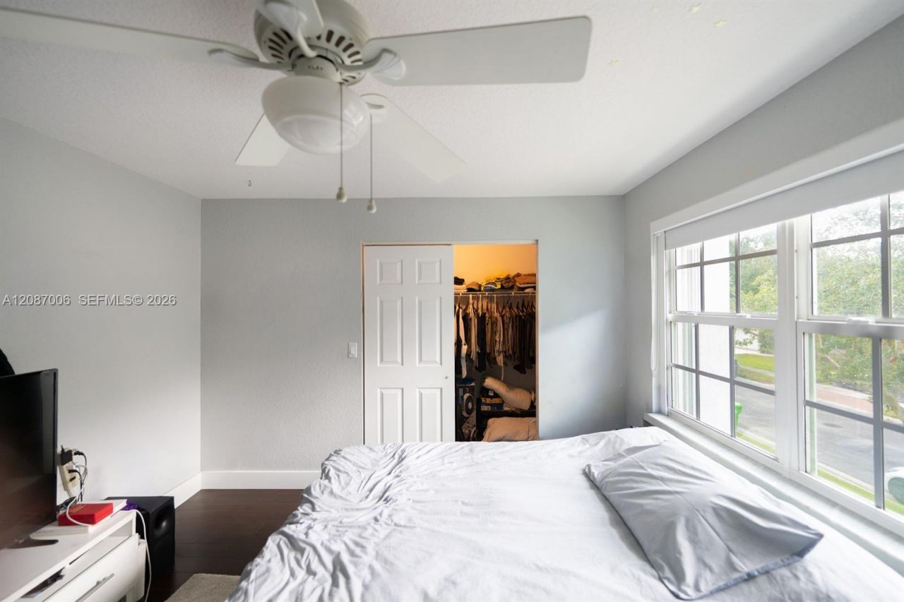 13832 NW 22nd St, Sunrise, FL 33323 Photo