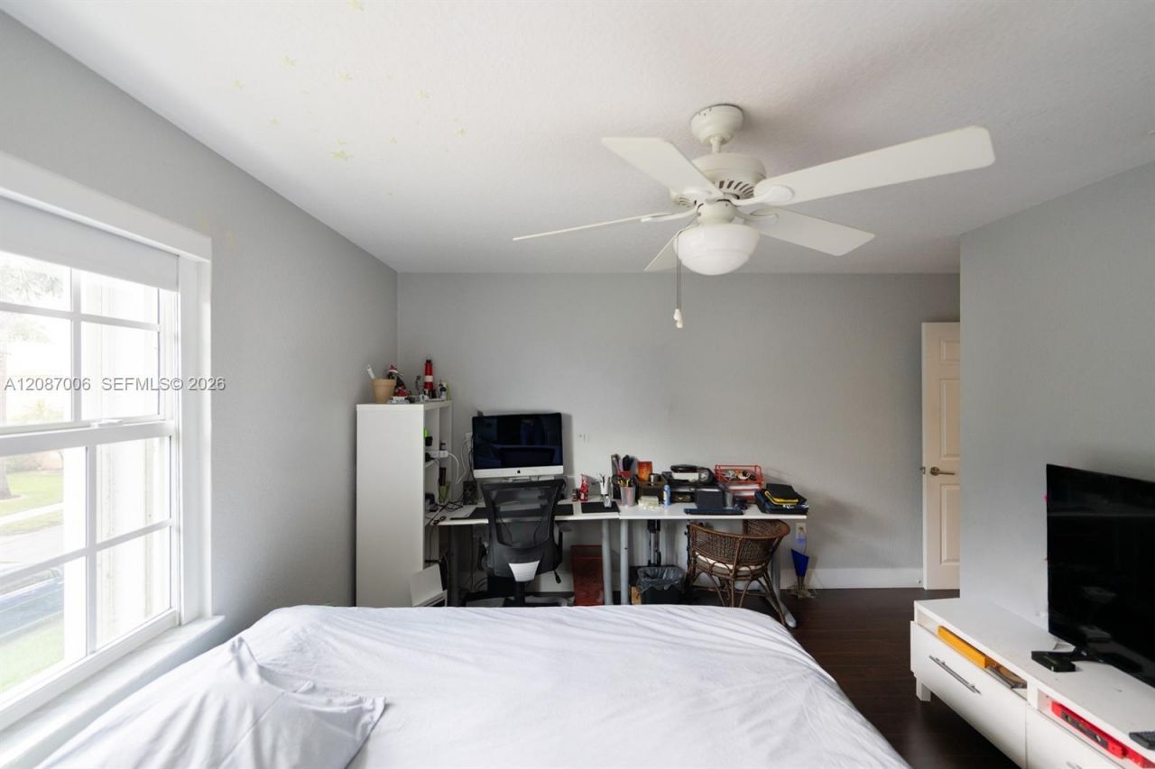 13832 NW 22nd St, Sunrise, FL 33323 Photo