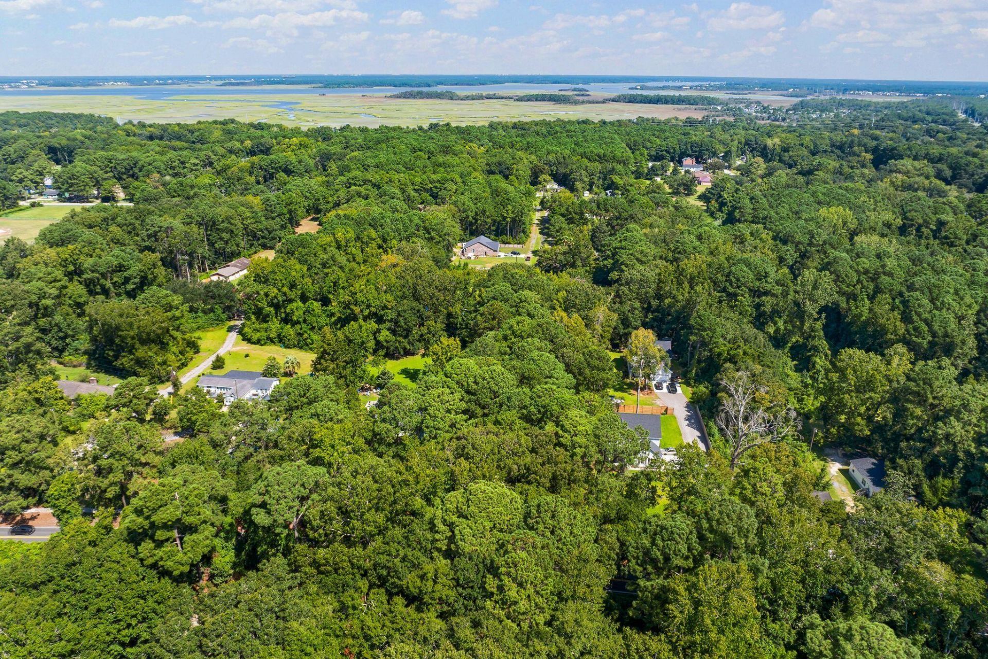 923 Long Point Road Photo 12