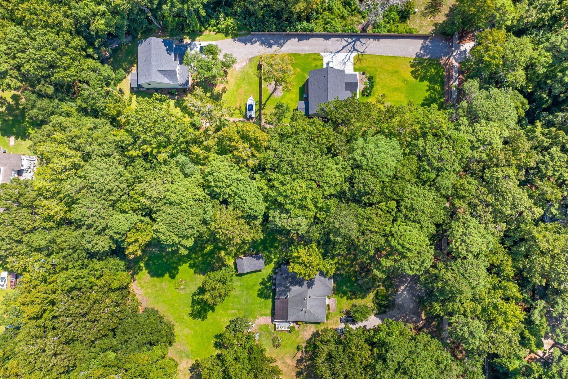 923 Long Point Road Photo 13