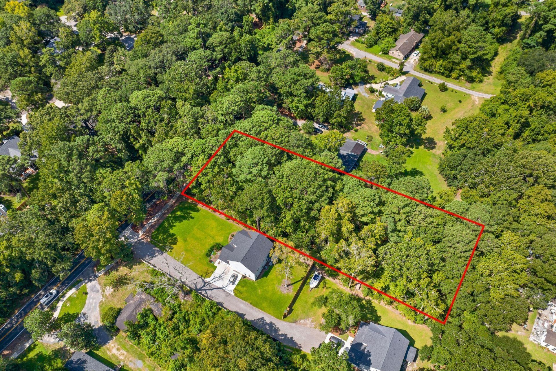 923 Long Point Road Photo 2