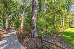 923 Long Point Road photo 4