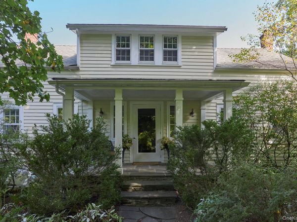 101 Spring Lake Road , Red Hook, NY 12571