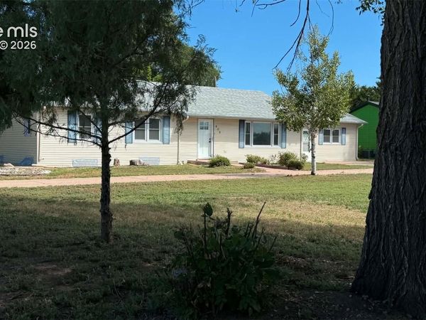 408 W Beatty Avenue, Yuma, CO 80906