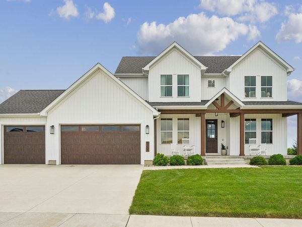5307 Fernwood , Cedar Falls, IA 50613