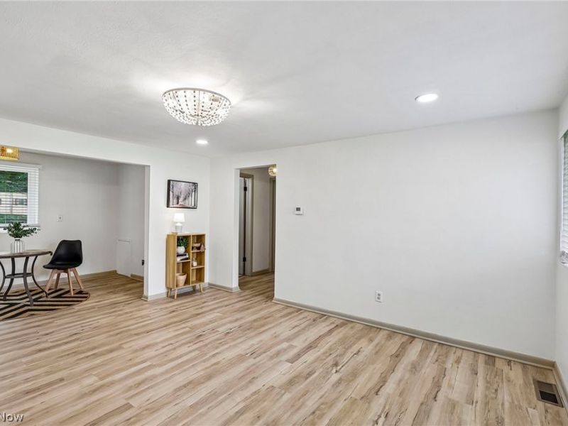 5803 Lake Road, Mentor on the Lake, OH 44060 Photo 14