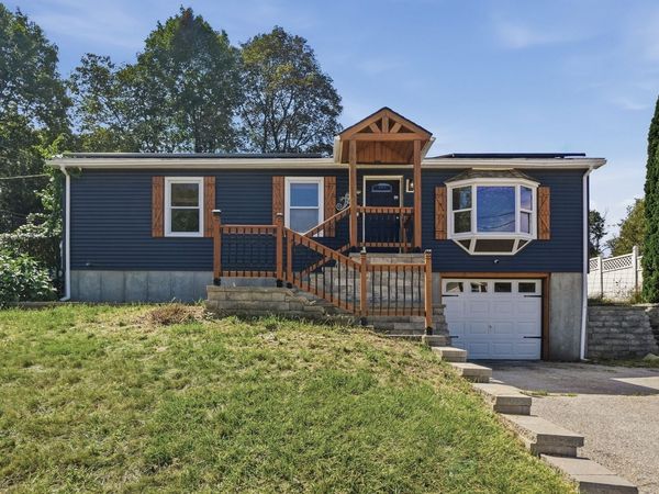 65 Paris Avenue, Worcester, MA 01603
