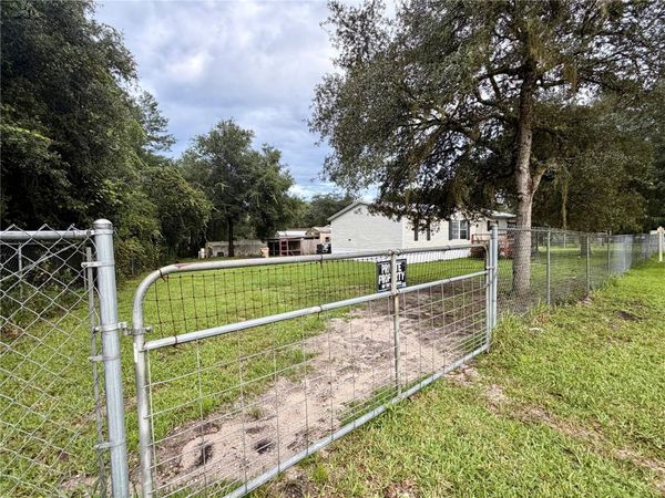 43822 STERLING ROAD, PAISLEY, FL 32767