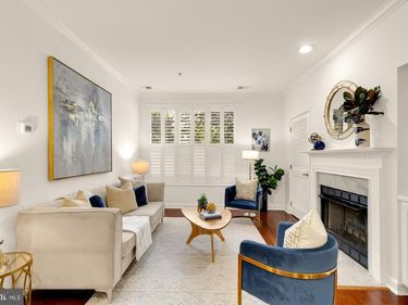 1320 N WAYNE STREET, Unit 101, ARLINGTON, VA 22201