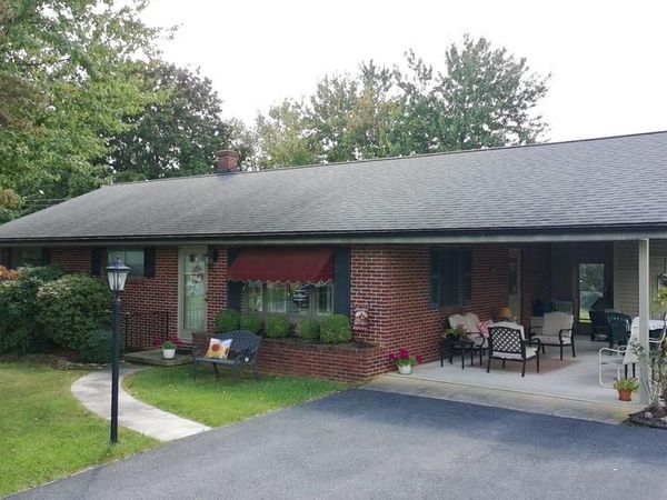 213 JOYCE DRIVE, FAYETTEVILLE, PA 17222