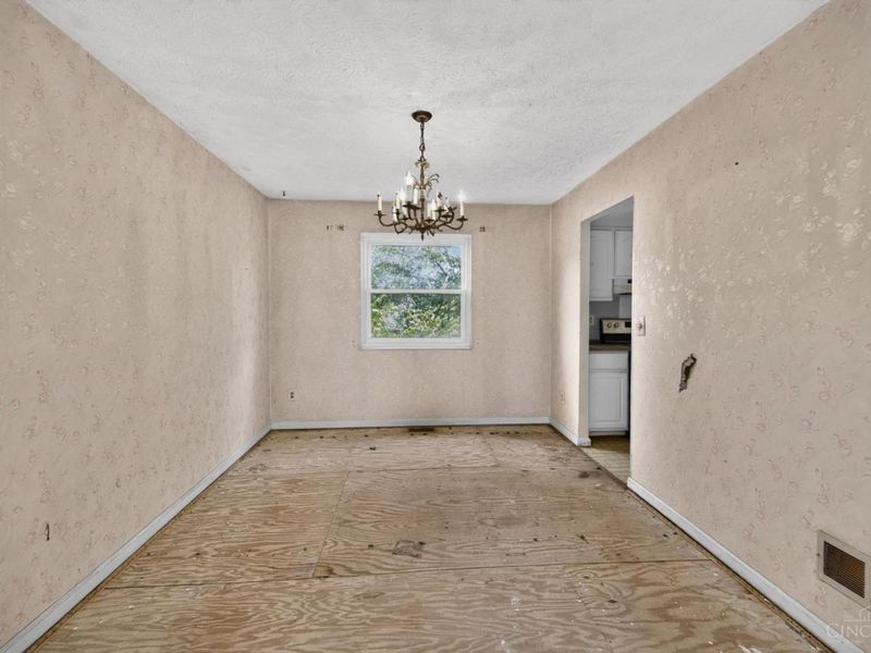 12145 Kenn Road, Springdale, OH 45240 Photo 15