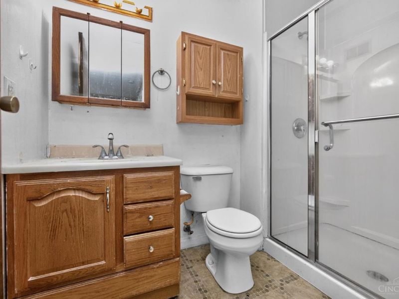 12145 Kenn Road, Springdale, OH 45240 Photo 33