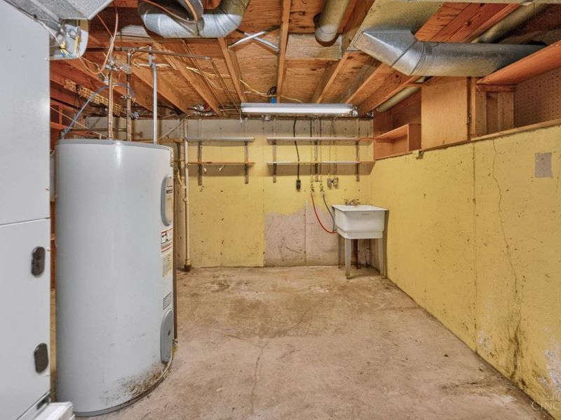 12145 Kenn Road, Springdale, OH 45240 Photo 48