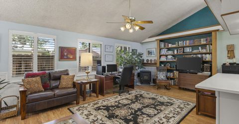 911 Birchwood Circle, Sparks, NV 89434 Photo