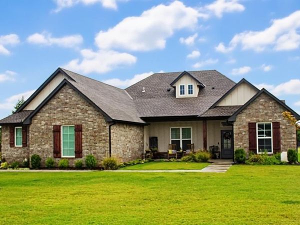 9741 Regado Court, Guthrie, OK 73044