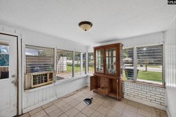 1525 Wyman Street photo 4