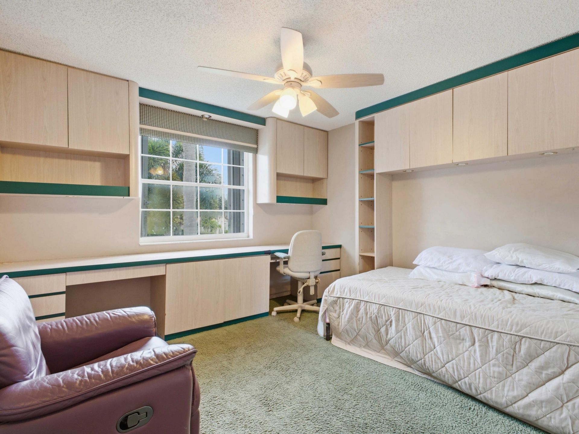 7881 Whispering Palms Drive, Unit 202, Boynton Beach, FL 33437 Photo