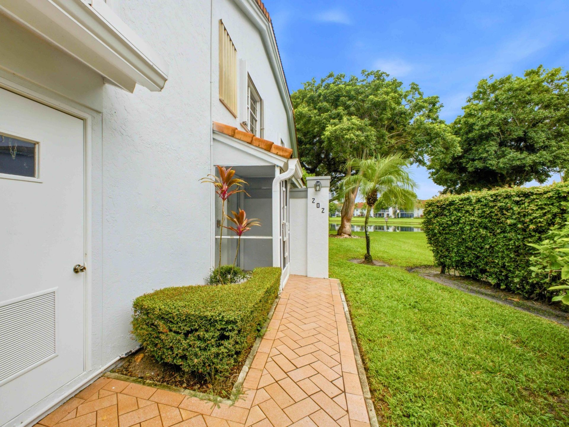 7881 Whispering Palms Drive, Unit 202, Boynton Beach, FL 33437 Photo