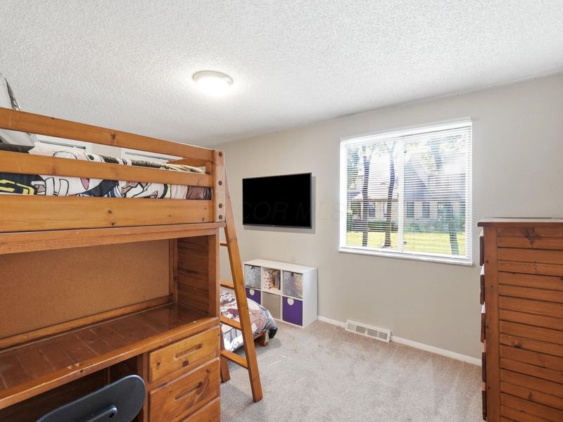 Columbus, OH 43213 Photo 32