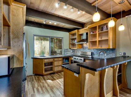 2031 Venice Drive, Unit 323, South Lake Tahoe, CA 96150 Photo