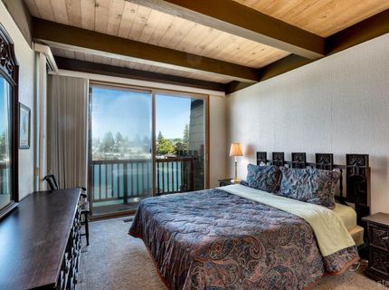 2031 Venice Drive, Unit 323, South Lake Tahoe, CA 96150 Photo