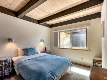 2031 Venice Drive, Unit 323, South Lake Tahoe, CA 96150 Photo