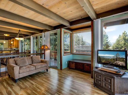 2031 Venice Drive, Unit 323, South Lake Tahoe, CA 96150 Photo