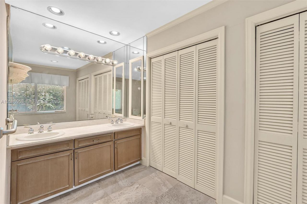 265 Fairview Rd , Palm Beach, FL 33480 Photo