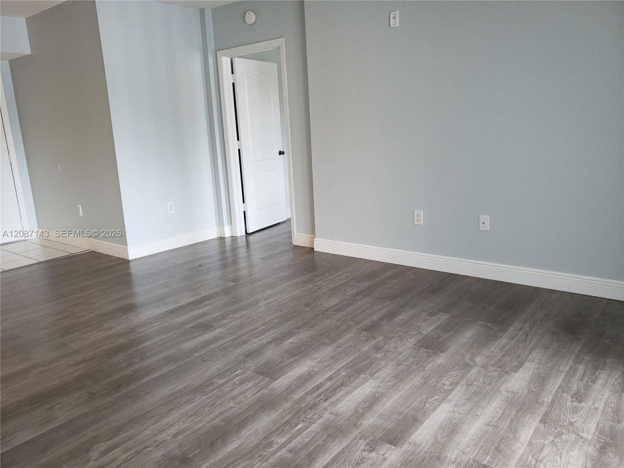 9340 Fontainebleau Blvd, Unit W212, Miami, FL 33172 Photo