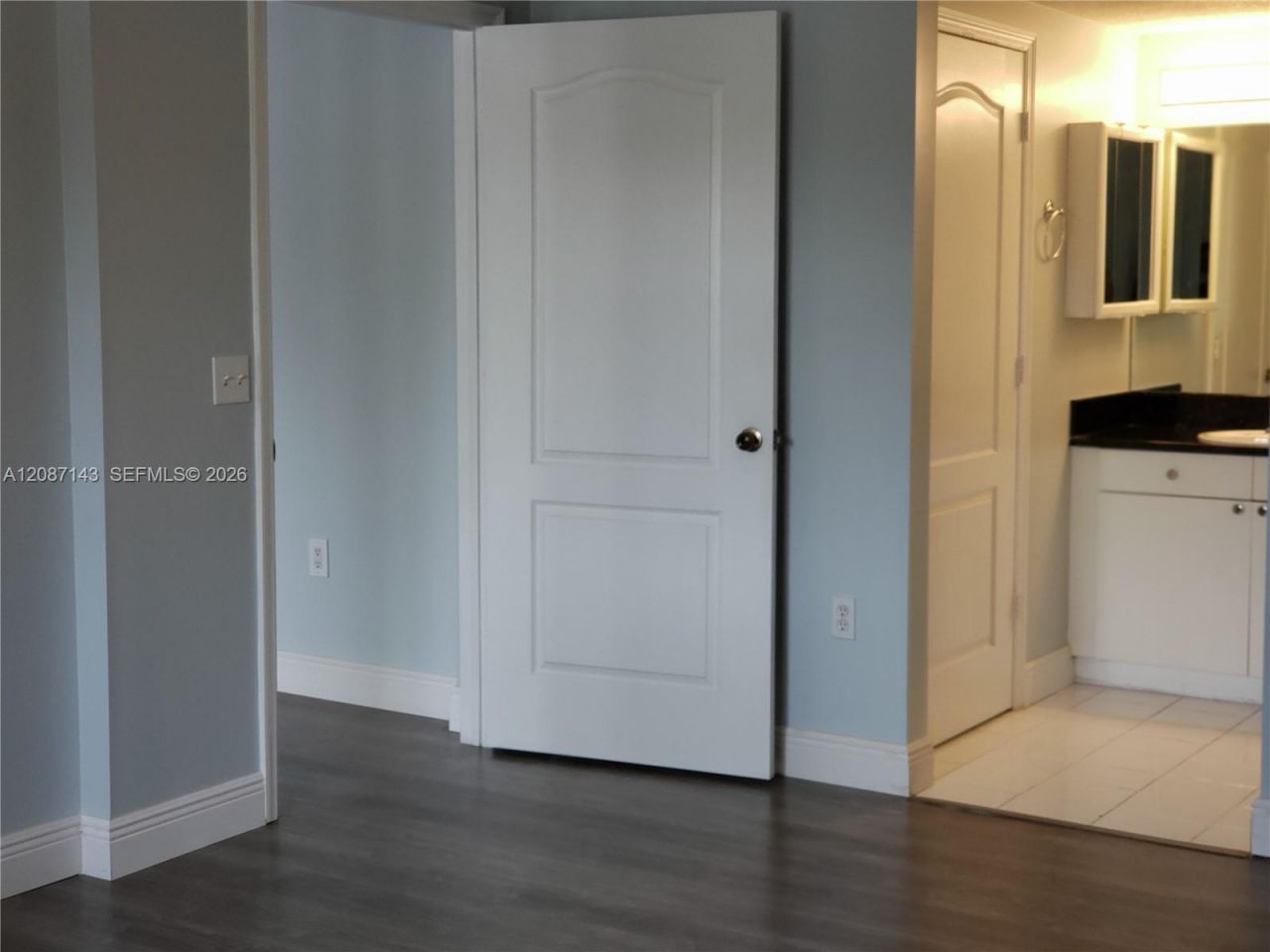9340 Fontainebleau Blvd, Unit W212, Miami, FL 33172 Photo