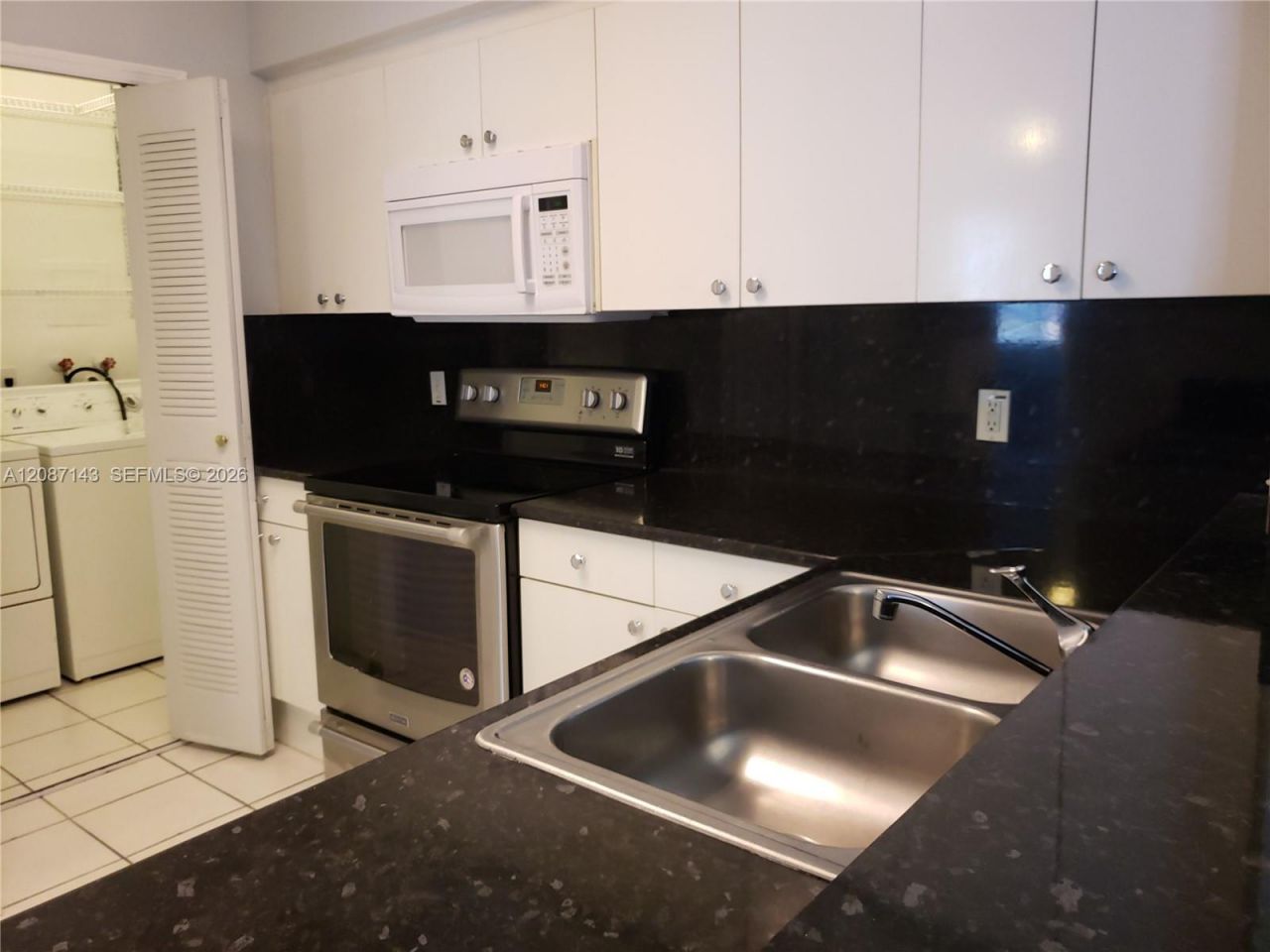 9340 Fontainebleau Blvd, Unit W212, Miami, FL 33172 Photo