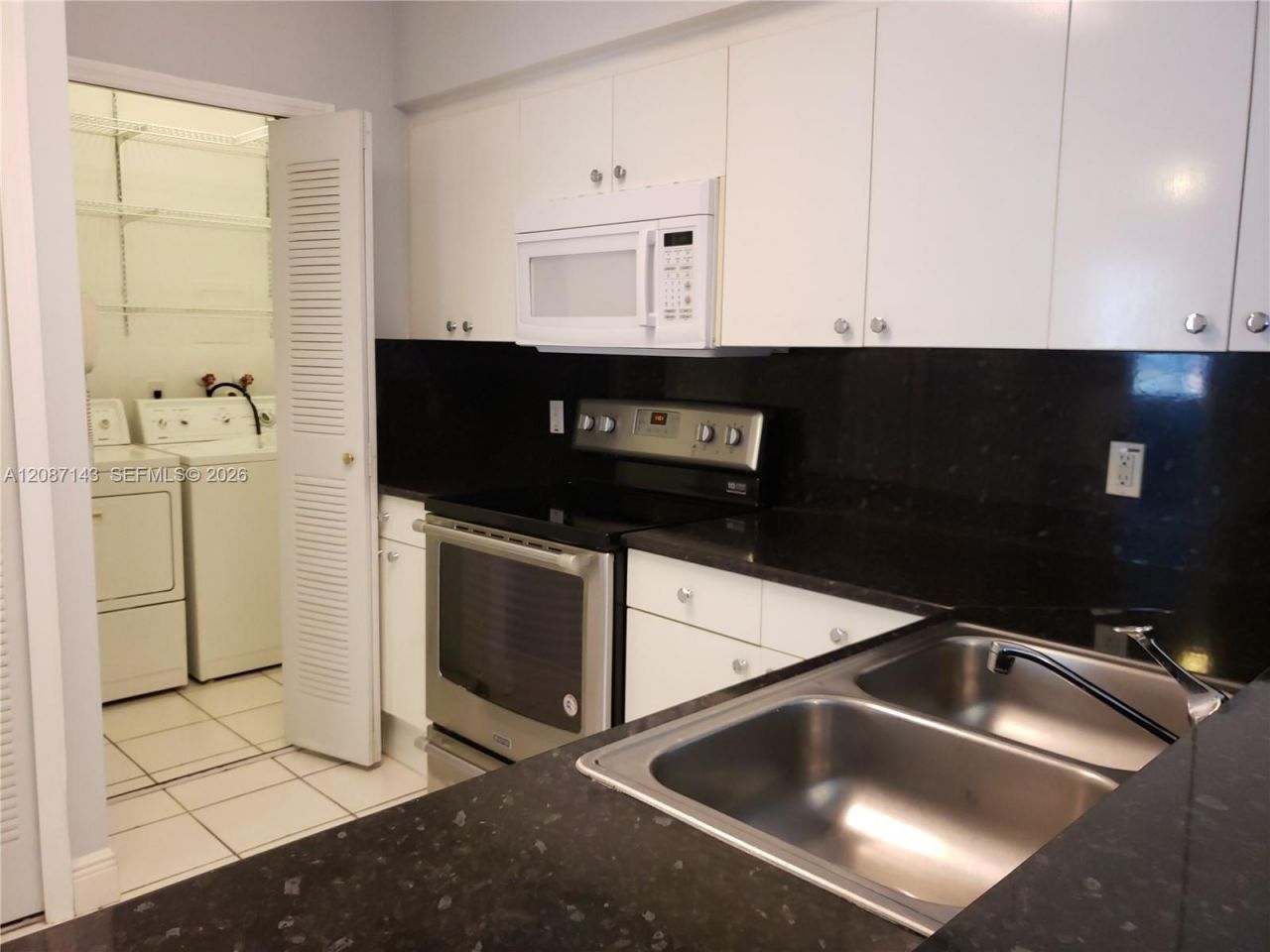 9340 Fontainebleau Blvd, Unit W212, Miami, FL 33172 Photo