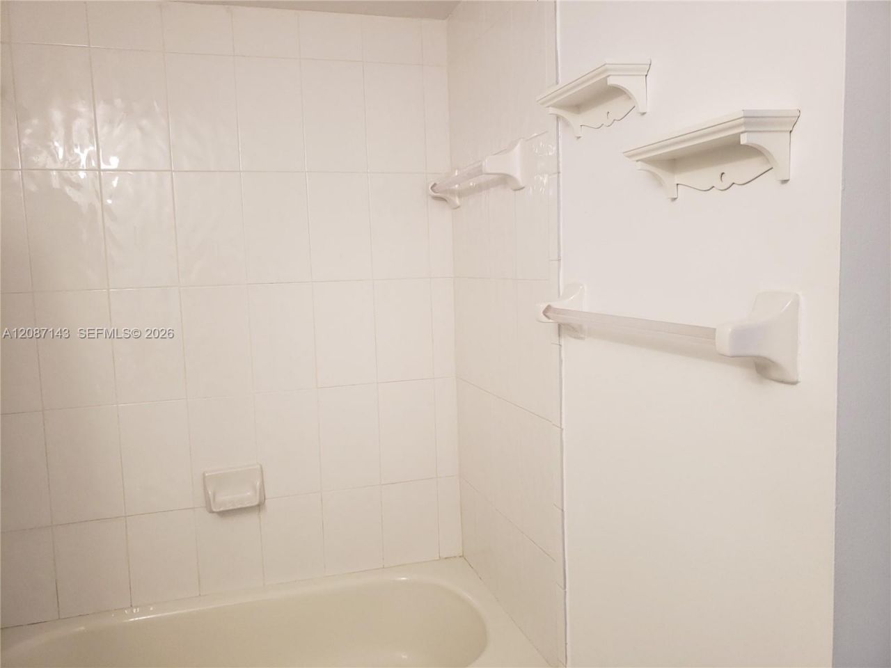 9340 Fontainebleau Blvd, Unit W212, Miami, FL 33172 Photo