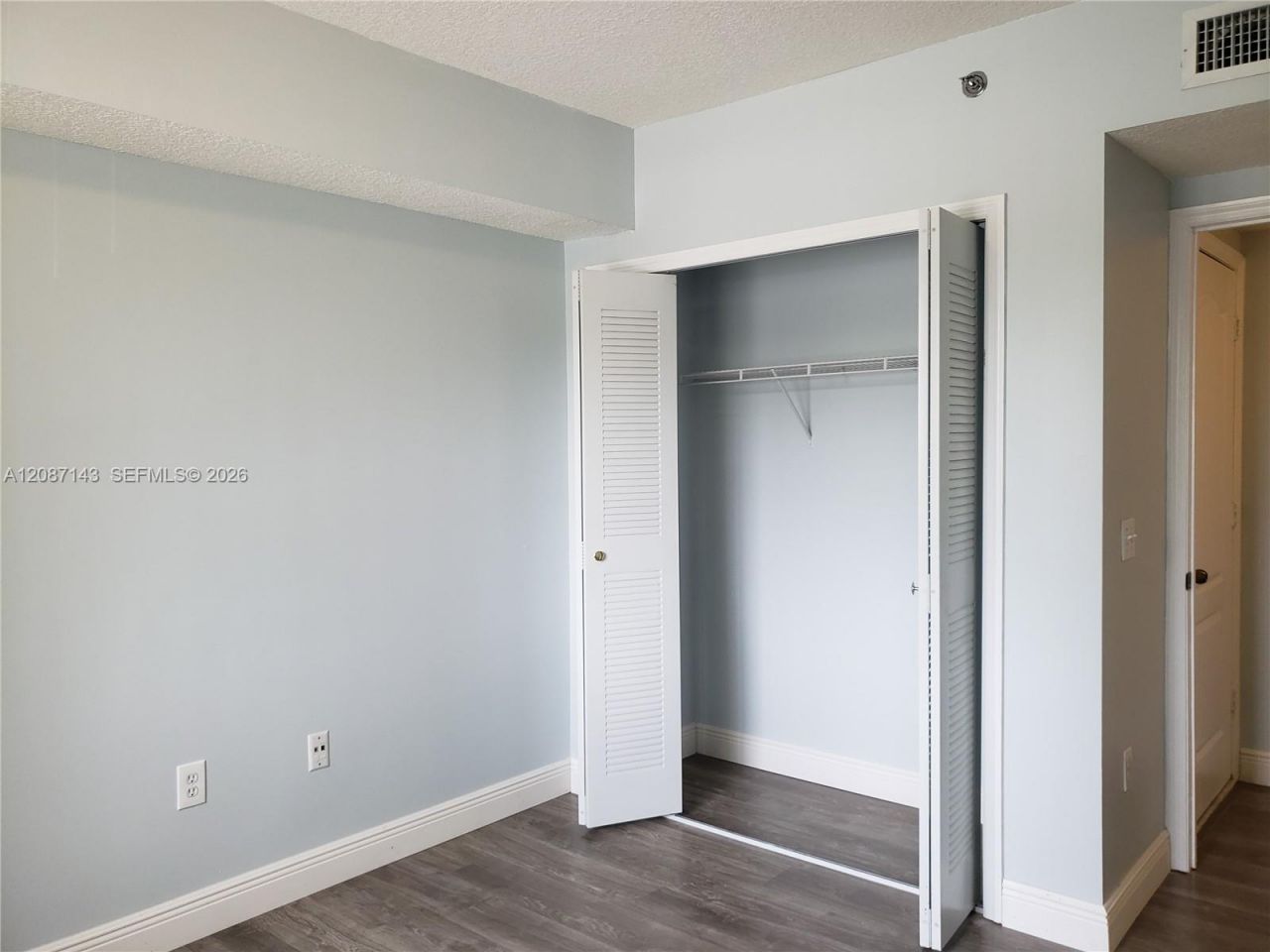 9340 Fontainebleau Blvd, Unit W212, Miami, FL 33172 Photo
