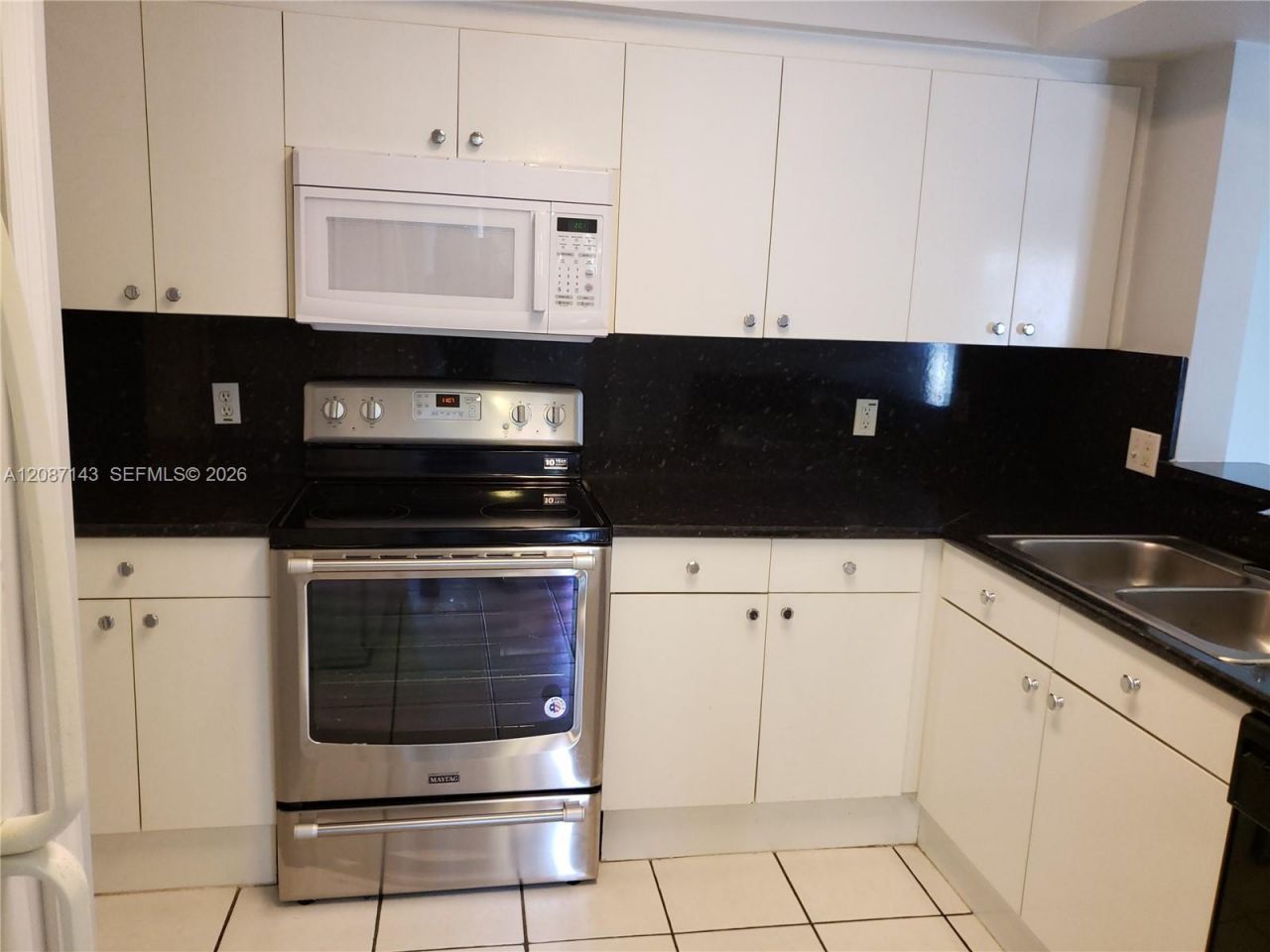 9340 Fontainebleau Blvd, Unit W212, Miami, FL 33172 Photo