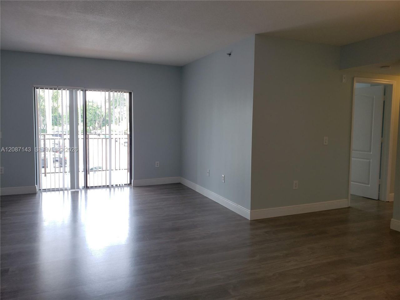9340 Fontainebleau Blvd, Unit W212, Miami, FL 33172 Photo