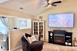 72 Daniel Morrall Ln. photo 4