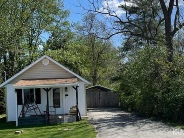 12500 S County Road 700 E. Road, Losantville, IN 47354