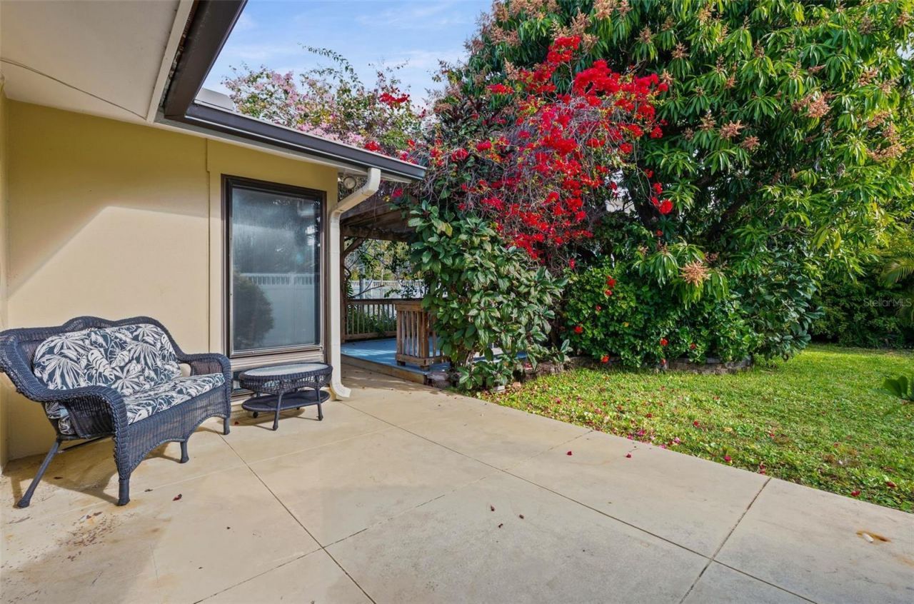 7215 Westmoreland Drive, Sarasota, FL 34243 Photo