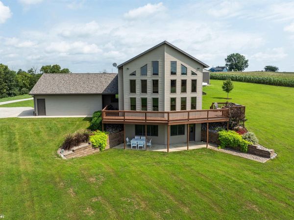 29749 180Th Street, Bloomfield, IA 52537