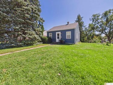3477 Washington Street, Omaha, NE 68107