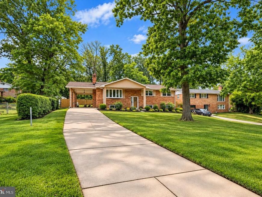 5309 Acorn Drive, Temple Hills, MD 20748 Main Photo
