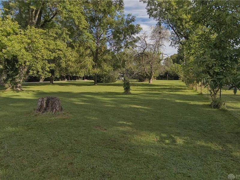 8255 SR 571, West Milton, OH 45383 Photo 10