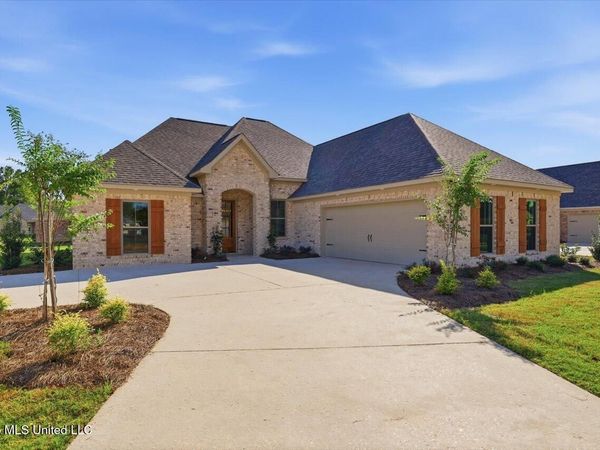 311 Brookfield Circle, Brandon, MS 39042