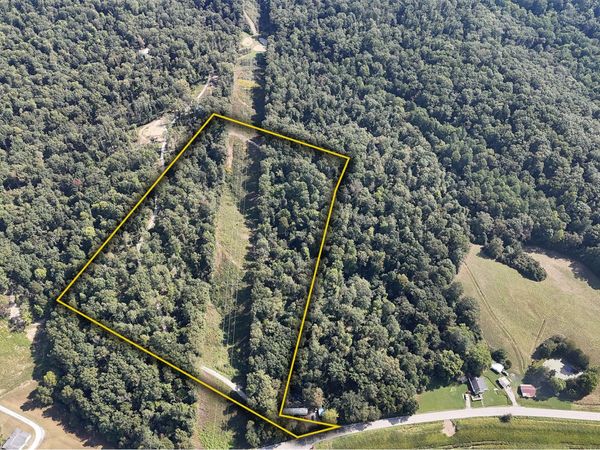 4332 N State Road 135, Freetown, IN 47235