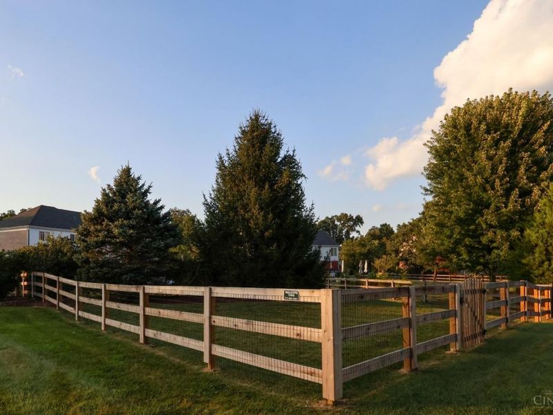 4250 English Oaks Court, Union Township, OH 45103 Photo 9