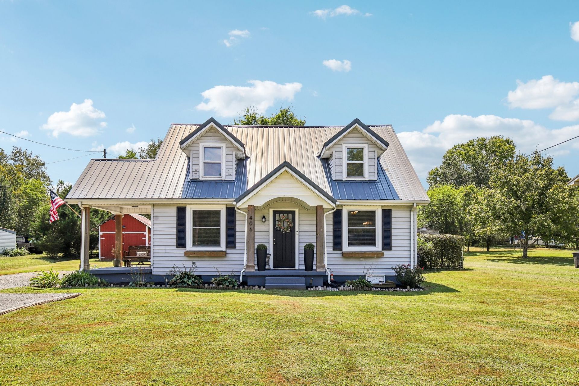 406 Old Hwy 25 E, Castalian Springs, TN 37031 Main Photo