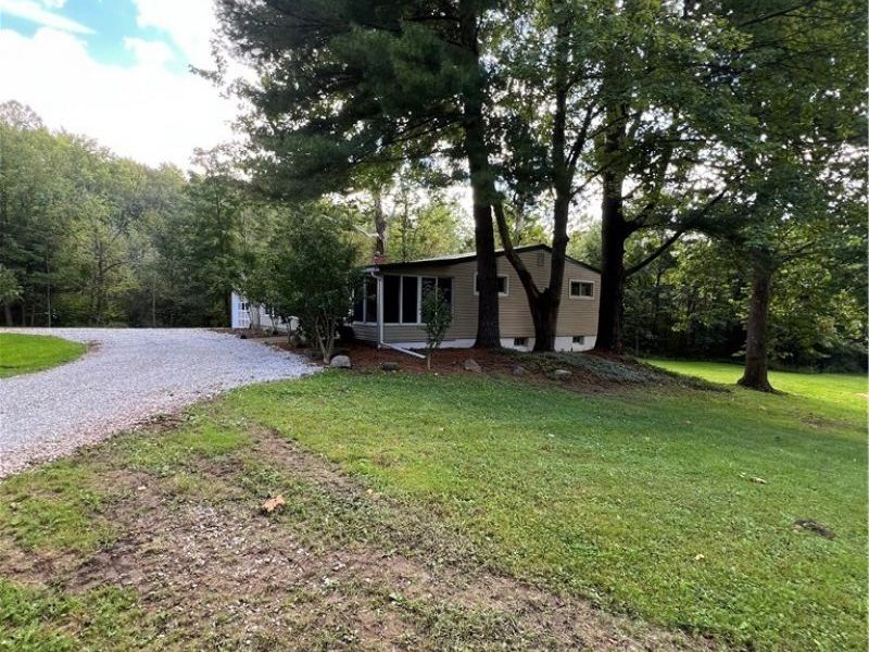 3112 Latimer Road, Rock Creek, OH 44084 Photo 7